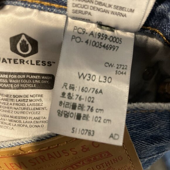 Levi's Jeans Mens 30x30 501 Original Fit Blue Button Fly 100% Cotton Denim Pants - Picture 4 of 10